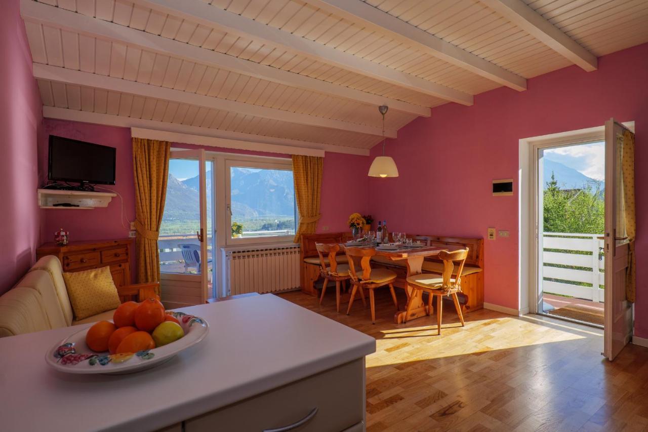 Casa Del Sole Aparthotel Colico Buitenkant foto